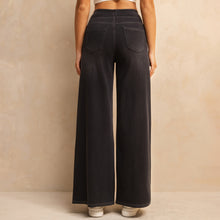 Load image into Gallery viewer, Shascullfites Melody Dark Grey Women's Wide Leg Jeans Multiple Pockets Stretchy Knit Casual Baggy Jeans