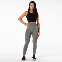 Load image into Gallery viewer, Shascullfites Melody Seamless Leggings Yoga Pants Gym Outfits Workout Clothes Fitness Sport Women Fashion Wear Solid