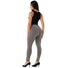Load image into Gallery viewer, Shascullfites Tailored Butt Lifting Running Trouser Push Up Gym Tights Scrunch Butt Workout Booty Leggings High Waist Sport Pants Fitness
