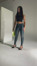 Load and play video in Gallery viewer, Shascullfites Shaping Tailored Slim Workout Long Pants Skinny Leggings PU Leather Black Ladies Leggings Sport Women Fitness
